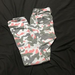 Camo pants